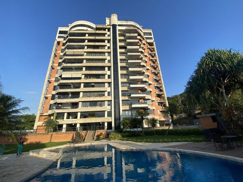 En Venta Apartamento En Urb. Altos De Guataparo Planta 100% Piscina, Vigilancia 24hrs Hermosa Vista Aaach