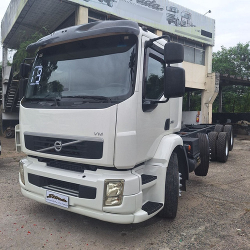 Volvo Vm 330 8x2 Ano 2013  No Chassi 