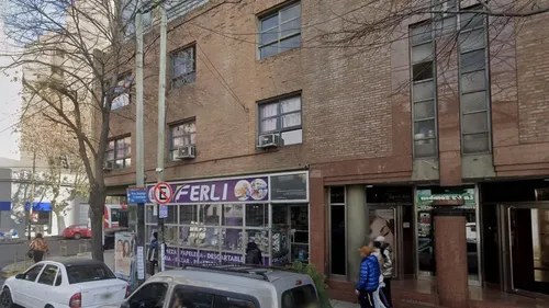 Consultorio-oficina En Venta Aa Mts Est. Lanús E
