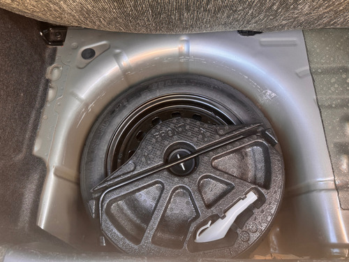 Ford Fiesta Kinetic 1.6 Design 120cv Titanium