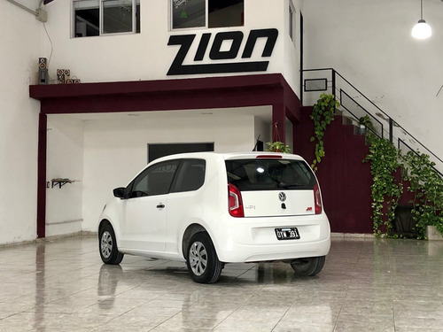 Volkswagen Up