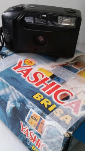 Camera Yashica Brisa Kyocera Com Manual E Caixa Colecionador