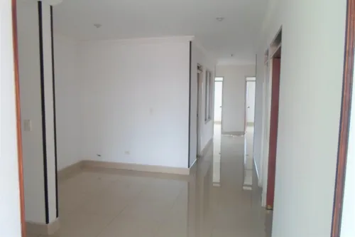 Amplio Apartamento Exelente Ubicacion
