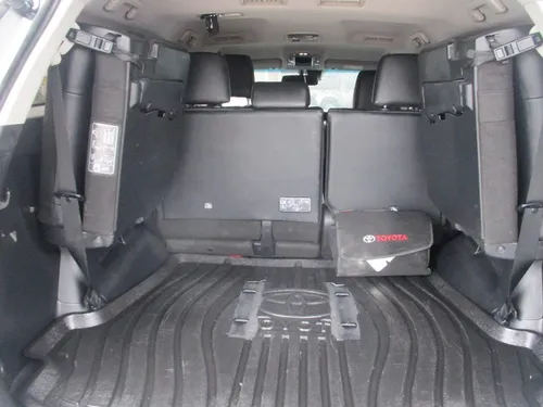 Toyota Fortuner Srv 4x2 2400cc At Aa