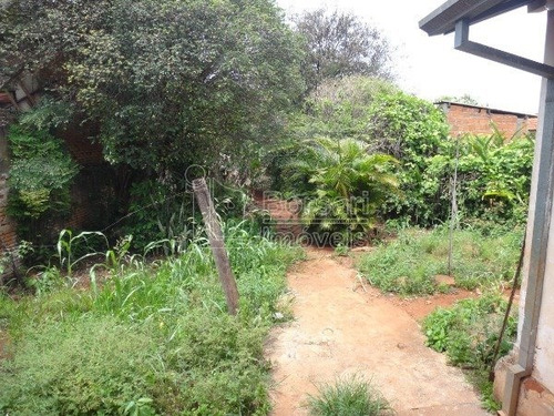 Imagem 4 de 5 de Venda De Casas / Padrão Na Cidade De Araraquara 8512