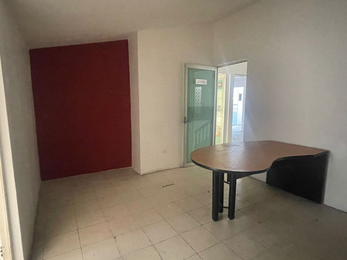 Casa En Venta En Col. Las Reynas, Irapuato, Gto.
