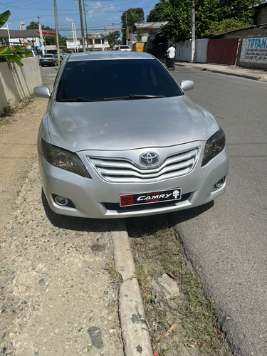 Toyota  Camry  Le