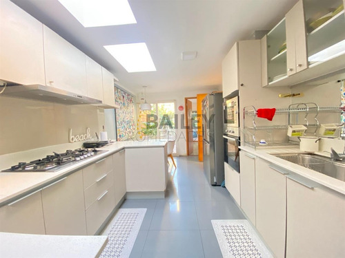 Casa En Arriendo Condominio De 4 Dorm. En Concón
