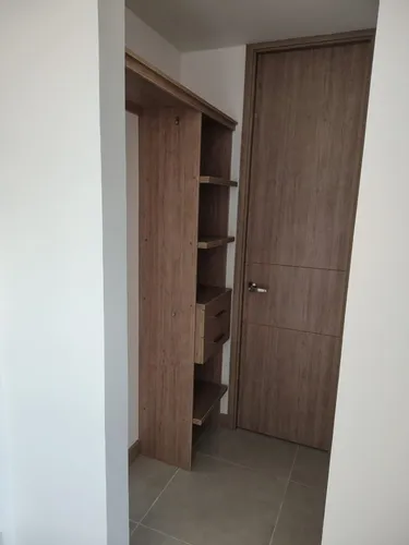 Se Vende Apartamento En La Ceja, Cr L' Orient.