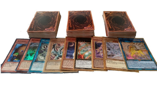 Lote Yu Gi Oh! Paquete De 50 Cartas Al Azar (comunes Y Foil)