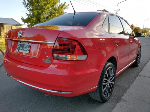 Imagen 5 de 14 de Volkswagen Polo Comfortline 1.6 M/t