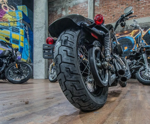 Imagen 10 de 11 de Harley Davidson Sportster Nightster 1200 2008