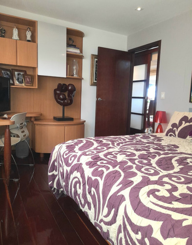 Apartamento De Dos Niveles La Boyera Hatillo (norte)
