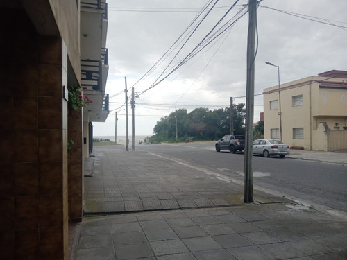 Imagen 15 de 15 de Local Comercial A 50 Mts Del Mar , Bajada A La Playa