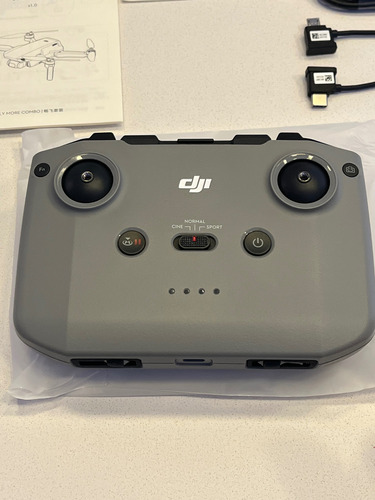 Dji Mini 4k Fly More Combo (gl) Color Gris Gris (Usado)