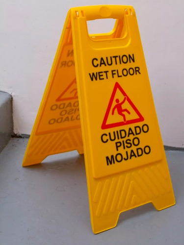 Cartel Señal Seguridad Plástico Amarillo Piso Mojado Cuidado