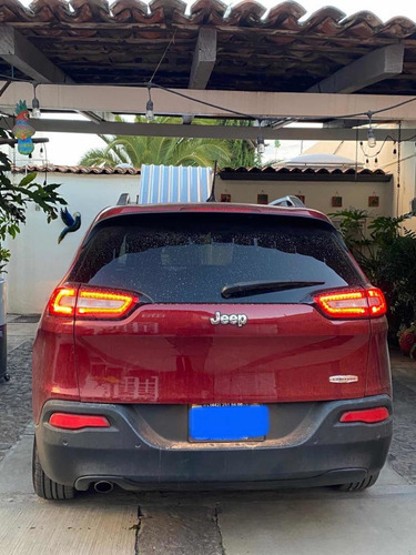 Imagen 2 de 7 de Jeep Cherokee 2014 2.4 Latitude Mt