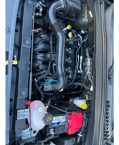 Jeep Renegade 1.8 16V FLEX LONGITUDE 4P AUTOMÁTICO
