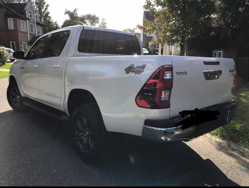 Toyota Hilux 2021 2.8 Cd Srv 177cv 4x4 At