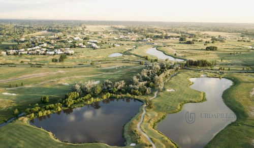 Lote En Venta Con Vista A Cancha De Polo En Cabriolet- Pilará- Pilar