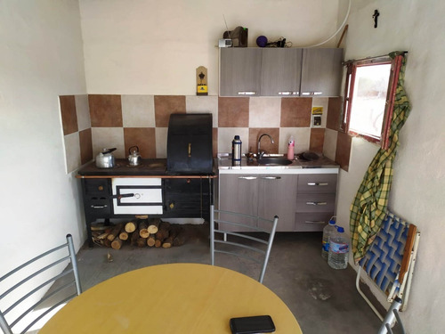 Imagen 3 de 8 de C19- 2 Has. Con Casa Y Pistachos En Acceso A Santa Rosa.
