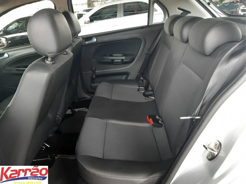 Volkswagen Gol 1.6 Mb5