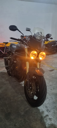 Triumph Speed Triple 1050 - Ano 2006 - Personalizada!