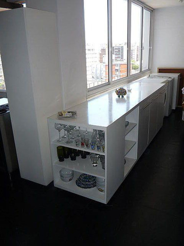 Imagen 14 de 27 de Rambla De Pocitos, Piso Alto, Lujosamente Equipado , 2 Grandes Dormitorios !!
