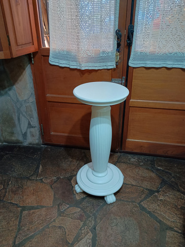 Antiguo Pedestal De Madera Laqueado Blanco (Usado)