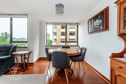 Amplio Departamento En Venta De 3 Dorm. En Las Condes