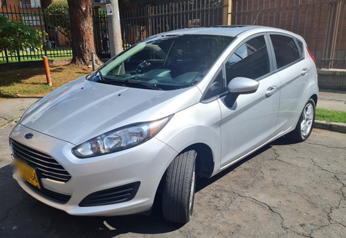 Ford Fiesta 1.6 Hatchback Se