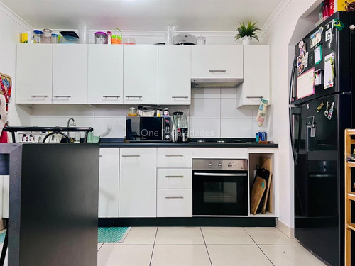 Casa En Venta De 3 Dorm. En Colina