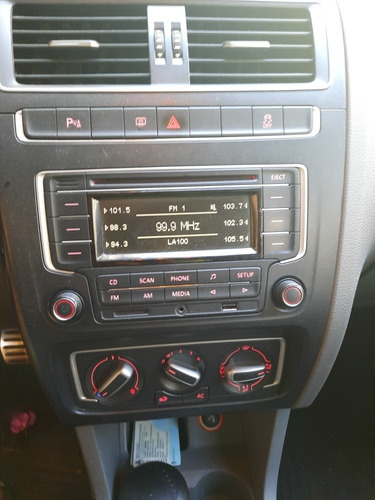 Volkswagen Fox 1.6 Highline Imotion 110 Hp 2015