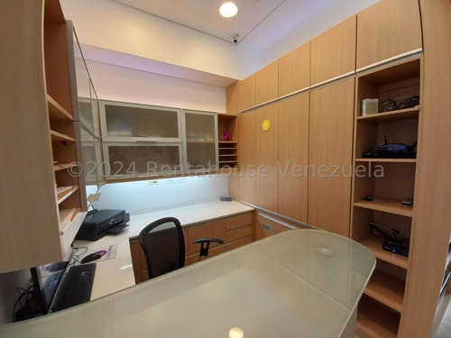 Alquiler De Consultorio Odontológico En Trinidad Tepuy Cl Mls 25-16349