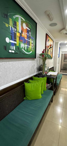En Veta Clinica Odontólogo A En Las Delicias