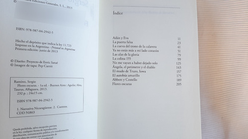 Imagen 3 de 4 de Flores Oscuras Sergio Ramirez Alfaguara