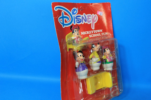 Mickey Mouse Minnie Goofy Mickeytown School Fun Mattel (Usado)