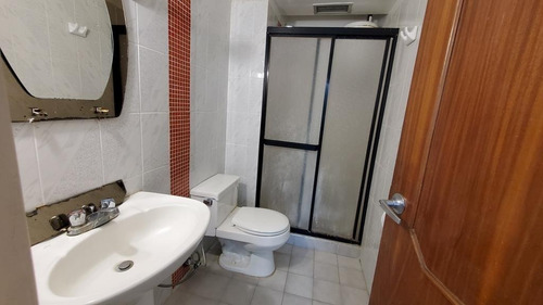 Imagen 9 de 14 de Apartamento En Venta Av Bolivar Barcelona Suite