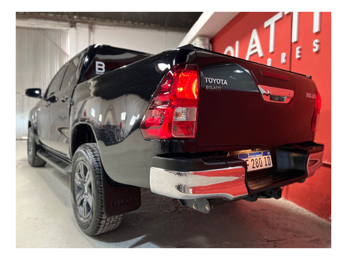 Imagen 2 de 10 de Toyota Hilux L/20 2.4 Dc 4x2 Tdi Sr 2022