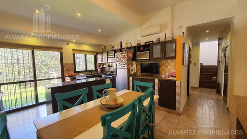 Imagen 9 de 30 de Casa 4 Ambientes Venta Ituzaingo Retasada