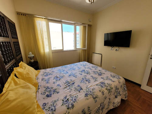 Venta Semipiso De 3 Ambientes Con Balcón Aterrazado. Zona Centro