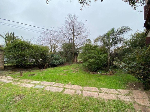 Parque Miramar, Casa Con Amplio Terreno