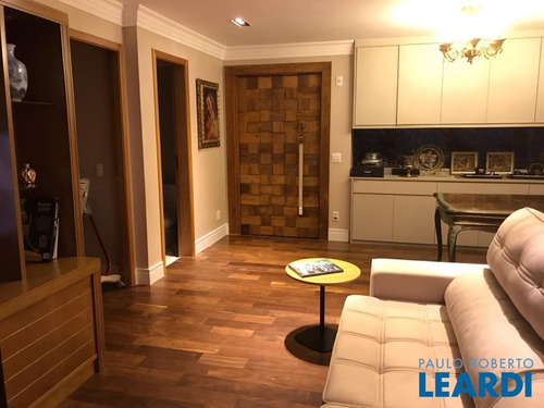 Imagem 2 de 15 de Apartamento - Santo Antônio - Sp - 577348