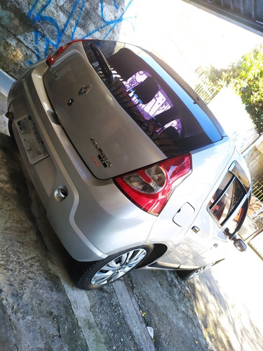 Imagem 4 de 10 de Renault Sandero 2009 1.6 Expression Hi-torque 5p