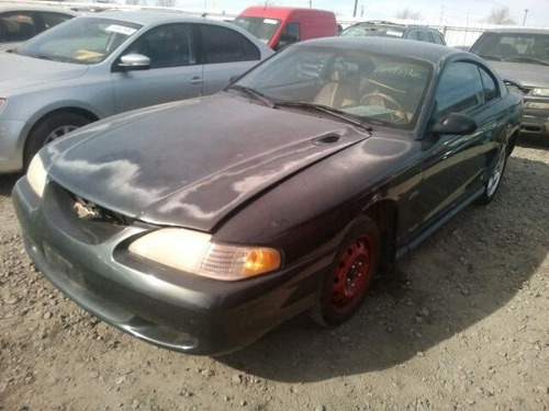 Tolva De Salpicadera Ford Mustang 1994-1998. Venta De Partes