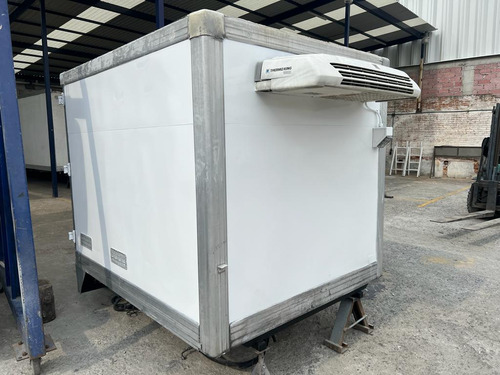 Caja Refrigerada Para Nissan Np300 2024