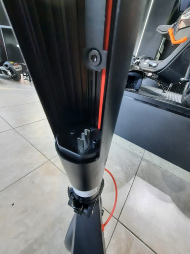 Imagen 13 de 17 de Monopatín Eléctrico X8 Batería Litio Extraible - Ridegreen