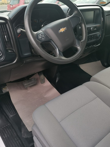 Imagen 12 de 13 de Chevrolet Silverado 1500 Cab 2018