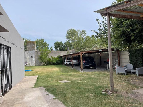 2 Locales Y 3 Departamentos Con Cocheras En Venta En Marcos Paz