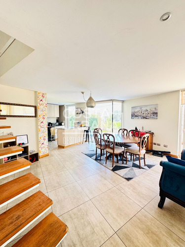 Soleada Casa En Viña Del Mar Alto